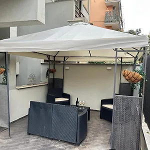 https://carpegna-luxury-apt-with-terrace.it-romehotels.com